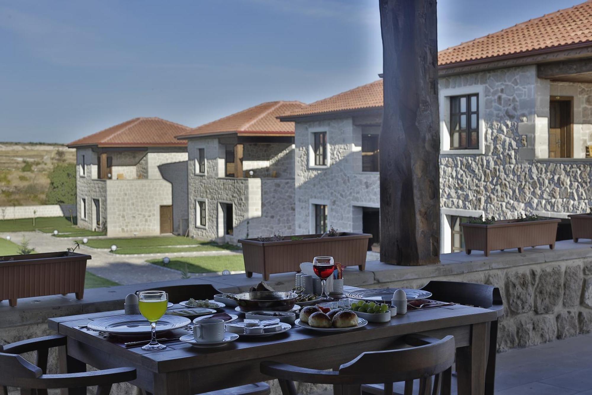 אורגופ Elevres Stone House Hotel מראה חיצוני תמונה