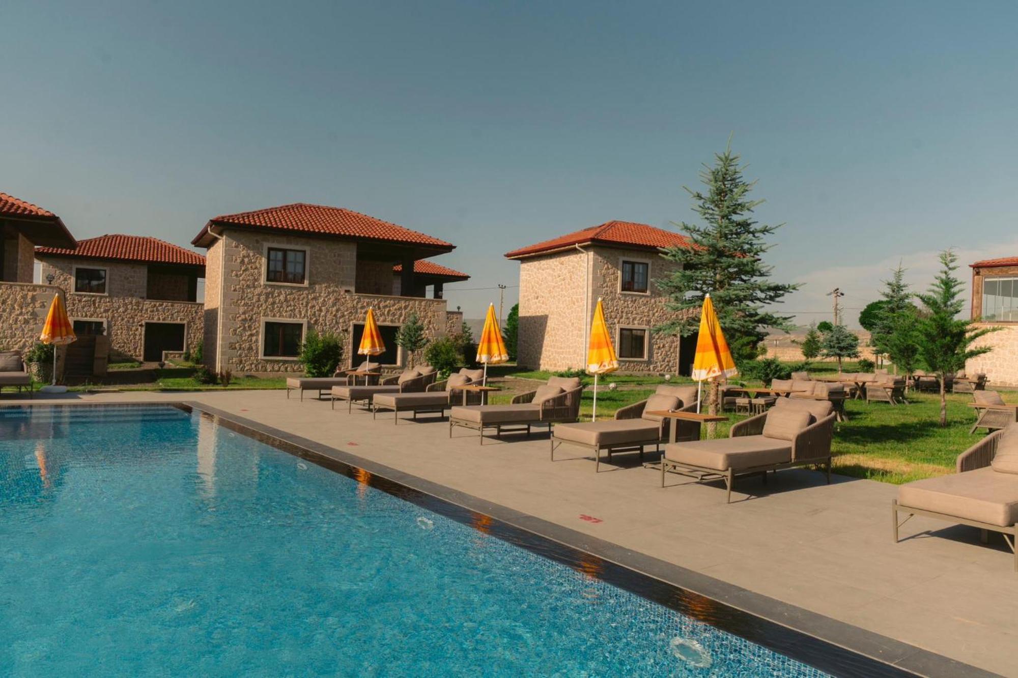 אורגופ Elevres Stone House Hotel מראה חיצוני תמונה